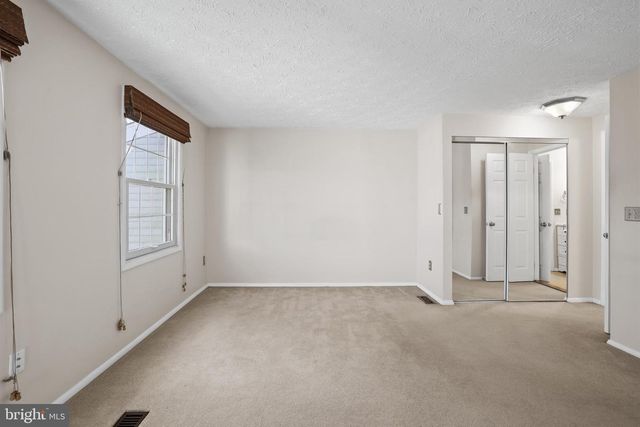 2858 NEW PROVIDENCE CT, Falls Church, VA 22042