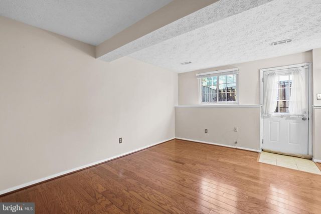 2858 NEW PROVIDENCE CT, Falls Church, VA 22042