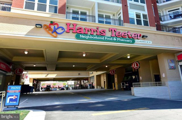 2858 NEW PROVIDENCE CT, Falls Church, VA 22042