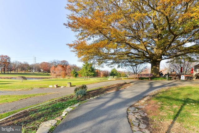 2858 NEW PROVIDENCE CT, Falls Church, VA 22042