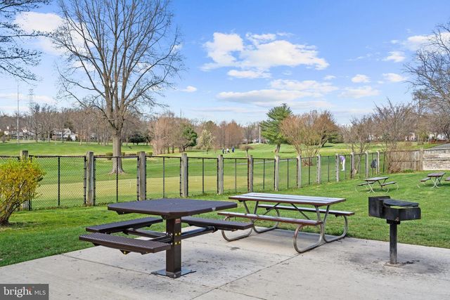 2858 NEW PROVIDENCE CT, Falls Church, VA 22042