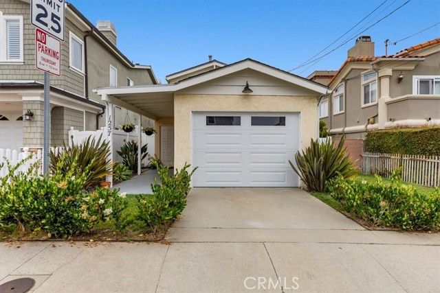 1257 10th, Hermosa Beach, CA 90254