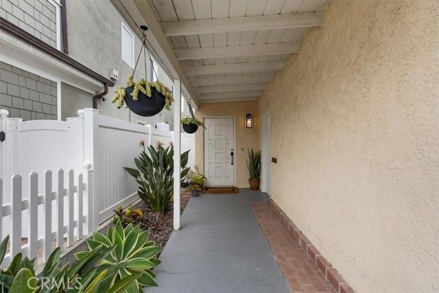 1257 10th, Hermosa Beach, CA 90254