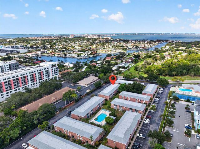 3585 41ST TERRACE S 225, St Petersburg, FL 33711