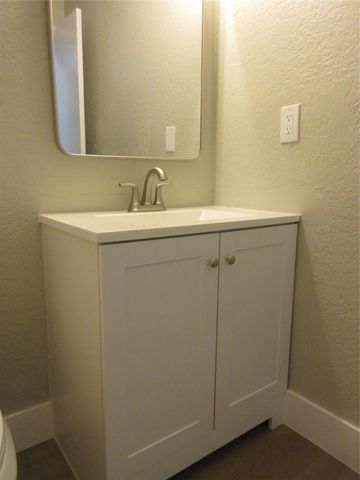 11446 NW 42nd St, Coral Springs, FL 33065