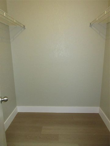 11446 NW 42nd St, Coral Springs, FL 33065