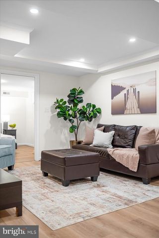 4613 CHEVY CHASE BLVD, Chevy Chase, MD 20815