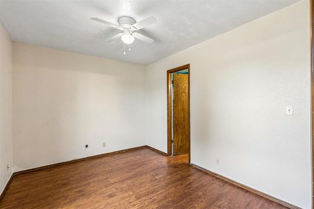 529 S Silver Drive, Mustang, OK 73064