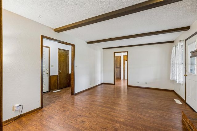 529 S Silver Drive, Mustang, OK 73064