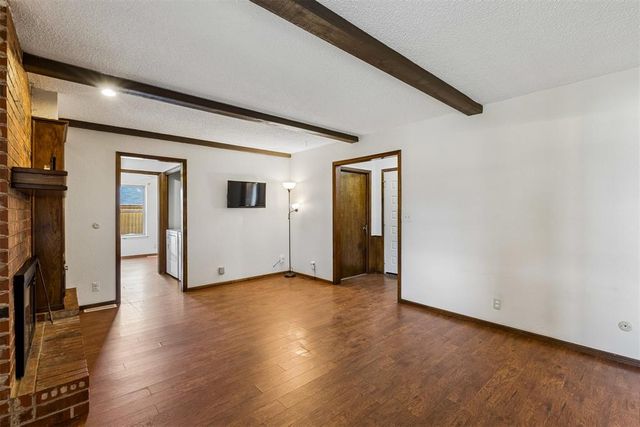 529 S Silver Drive, Mustang, OK 73064