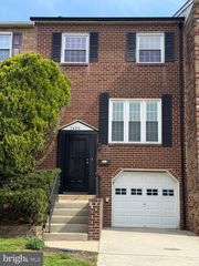 1430 S COLLINS CT, Blackwood, NJ 08012