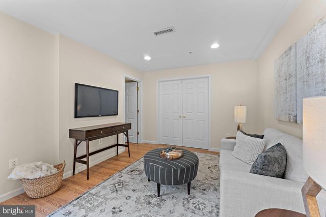 4223 MEDALLION DR, Silver Spring, MD 20904