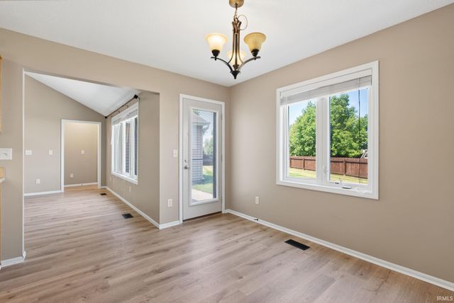 11925 Dark Hollow Court, Fort Wayne, IN 46818