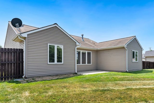 11925 Dark Hollow Court, Fort Wayne, IN 46818