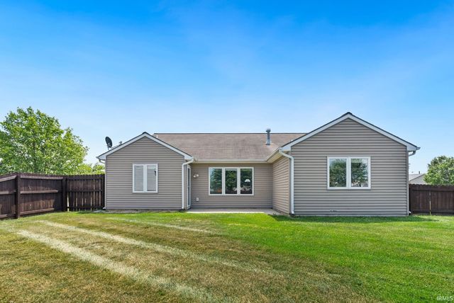 11925 Dark Hollow Court, Fort Wayne, IN 46818