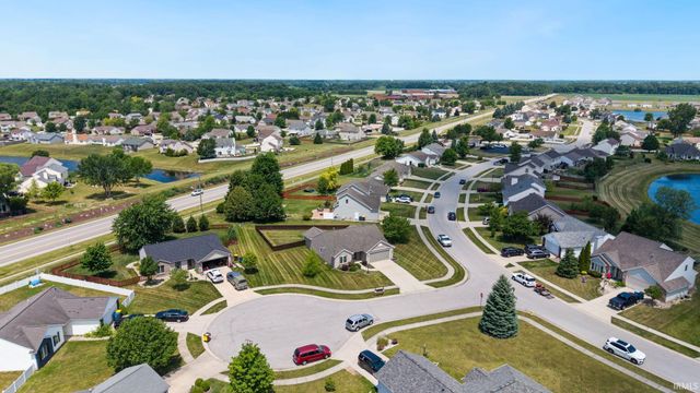 11925 Dark Hollow Court, Fort Wayne, IN 46818
