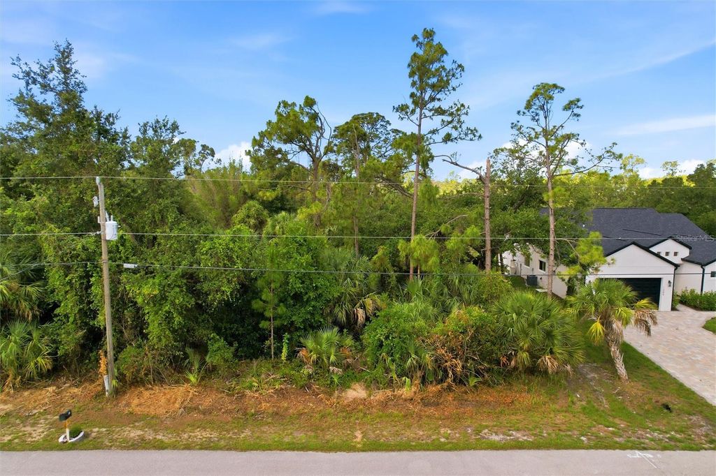 OREGON LANE, North Port, FL 34286