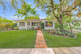 364 Navarre Dr, Miami Springs, FL 33166