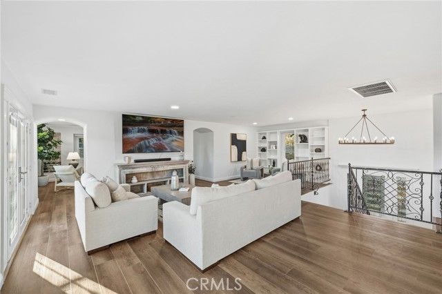 40900 Via Los Altos, Temecula, CA 92591