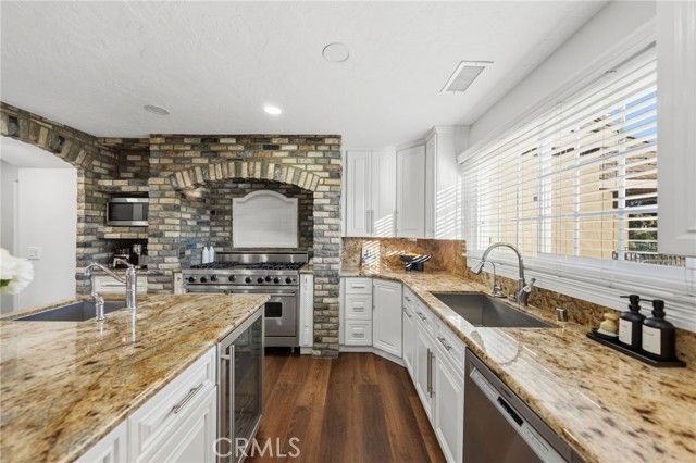 40900 Via Los Altos, Temecula, CA 92591