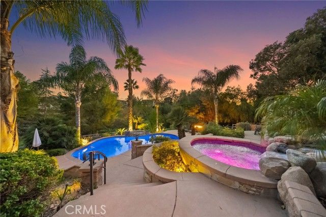 40900 Via Los Altos, Temecula, CA 92591