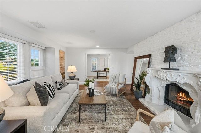 40900 Via Los Altos, Temecula, CA 92591