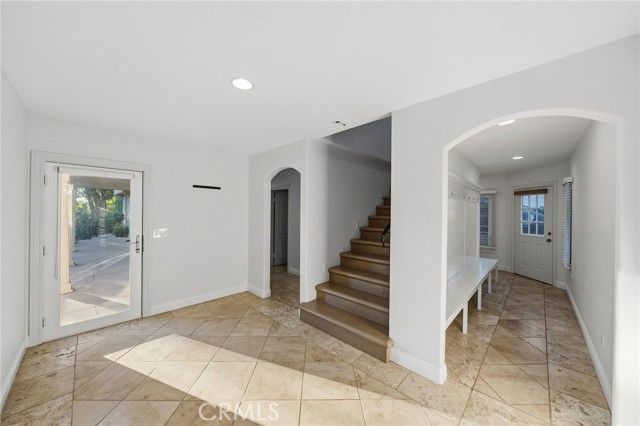 40900 Via Los Altos, Temecula, CA 92591