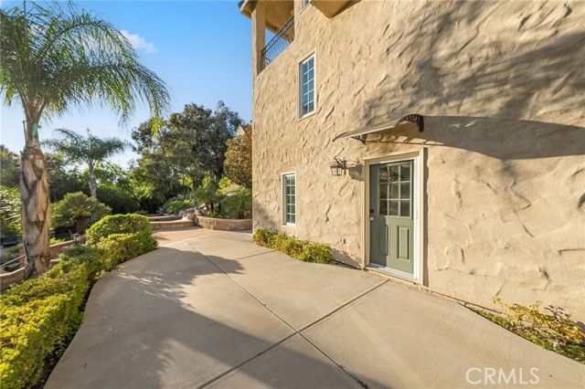 40900 Via Los Altos, Temecula, CA 92591