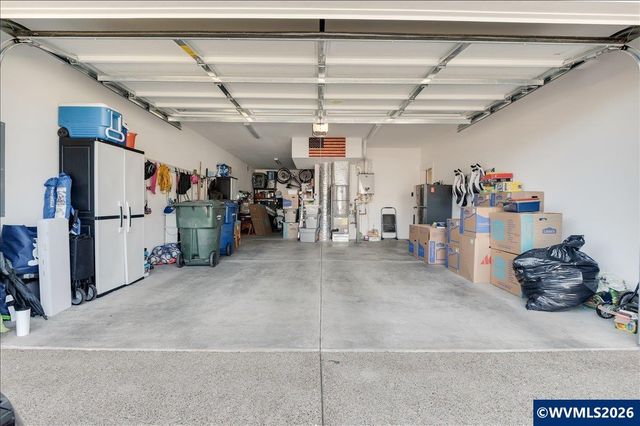 2754 Inna Av NW, Salem, OR 97304