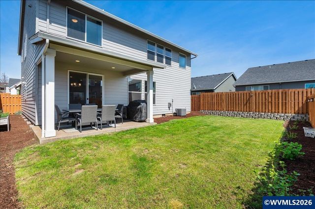 2754 Inna Av NW, Salem, OR 97304