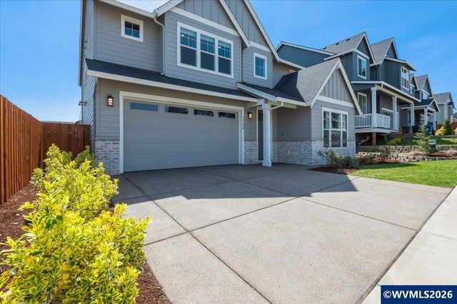 2754 Inna Av NW, Salem, OR 97304