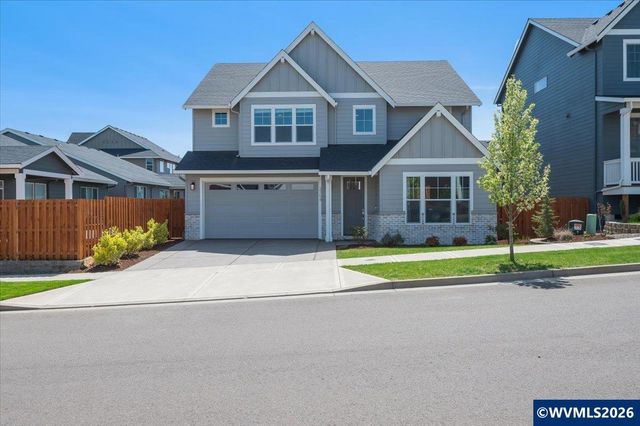 2754 Inna Av NW, Salem, OR 97304