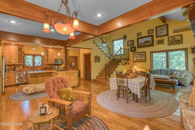 5000 & 4850 Chapel Road, Carthage, MO 64836