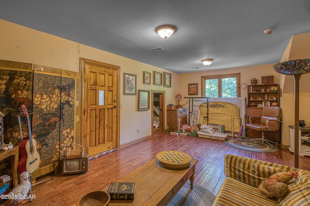 5000 & 4850 Chapel Road, Carthage, MO 64836