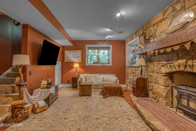 5000 & 4850 Chapel Road, Carthage, MO 64836