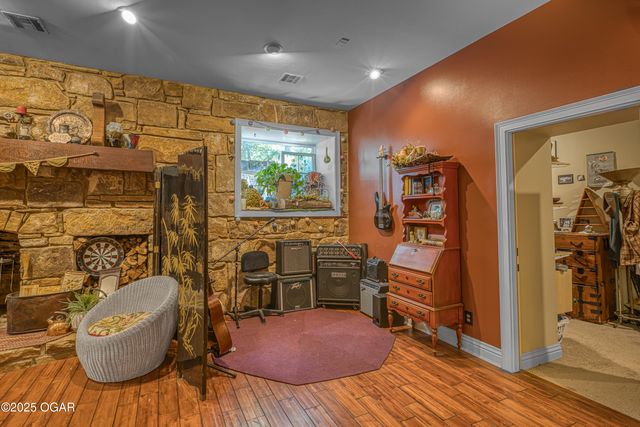 5000 & 4850 Chapel Road, Carthage, MO 64836