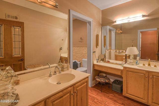 5000 & 4850 Chapel Road, Carthage, MO 64836