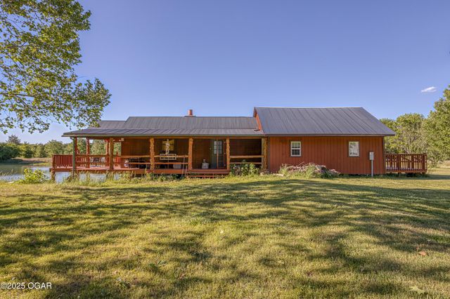 5000 & 4850 Chapel Road, Carthage, MO 64836