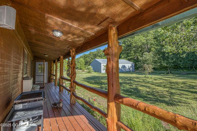 5000 & 4850 Chapel Road, Carthage, MO 64836