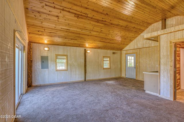 5000 & 4850 Chapel Road, Carthage, MO 64836