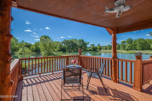 5000 & 4850 Chapel Road, Carthage, MO 64836