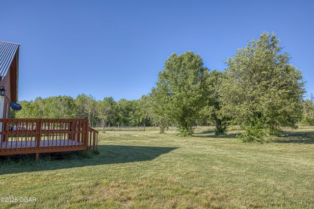 5000 & 4850 Chapel Road, Carthage, MO 64836