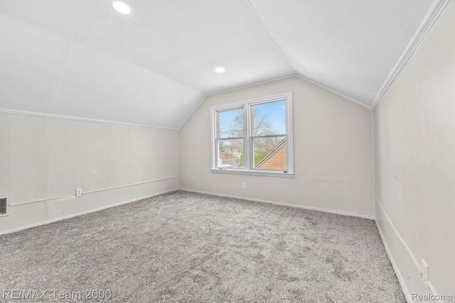 1815 KINGSBURY Avenue, Dearborn, MI 48128