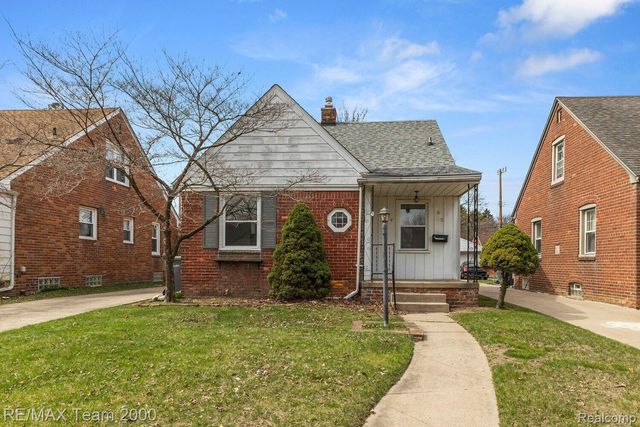 1815 KINGSBURY Avenue, Dearborn, MI 48128