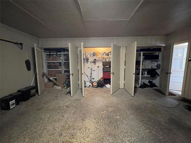 156 Old Bridge Lake, Houston, TX 77069