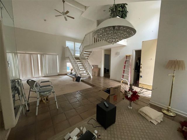 156 Old Bridge Lake, Houston, TX 77069