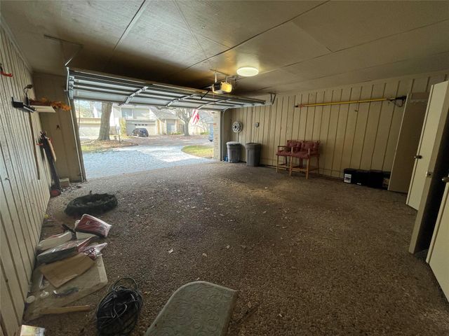 156 Old Bridge Lake, Houston, TX 77069