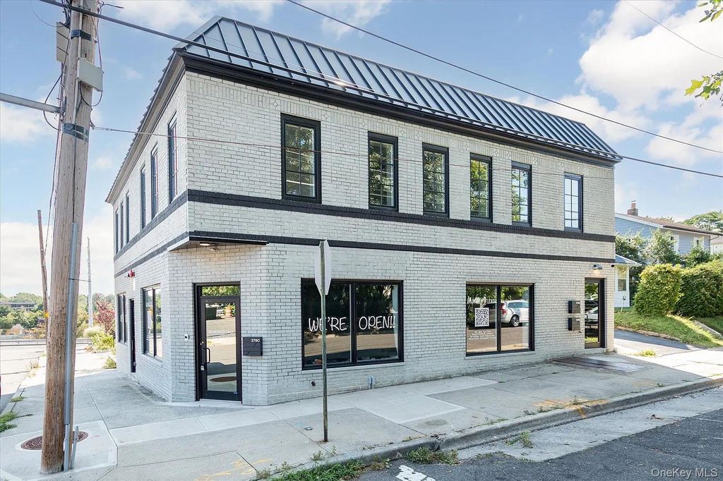 270 Garden Street b, Roslyn, NY 11577