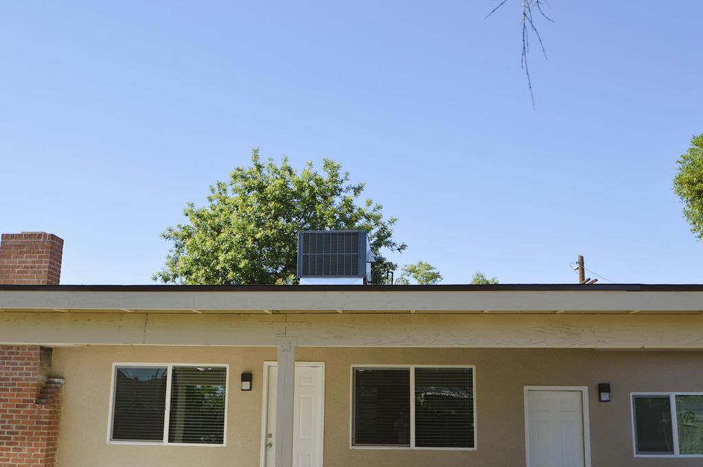 Image 29 of property listing at 3422 E Michigan Avenue, Fresno, CA 93703