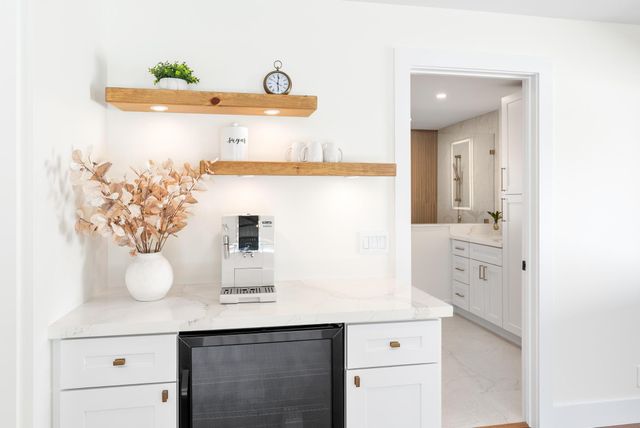 1607 Seabrook Road, Jupiter, FL 33469